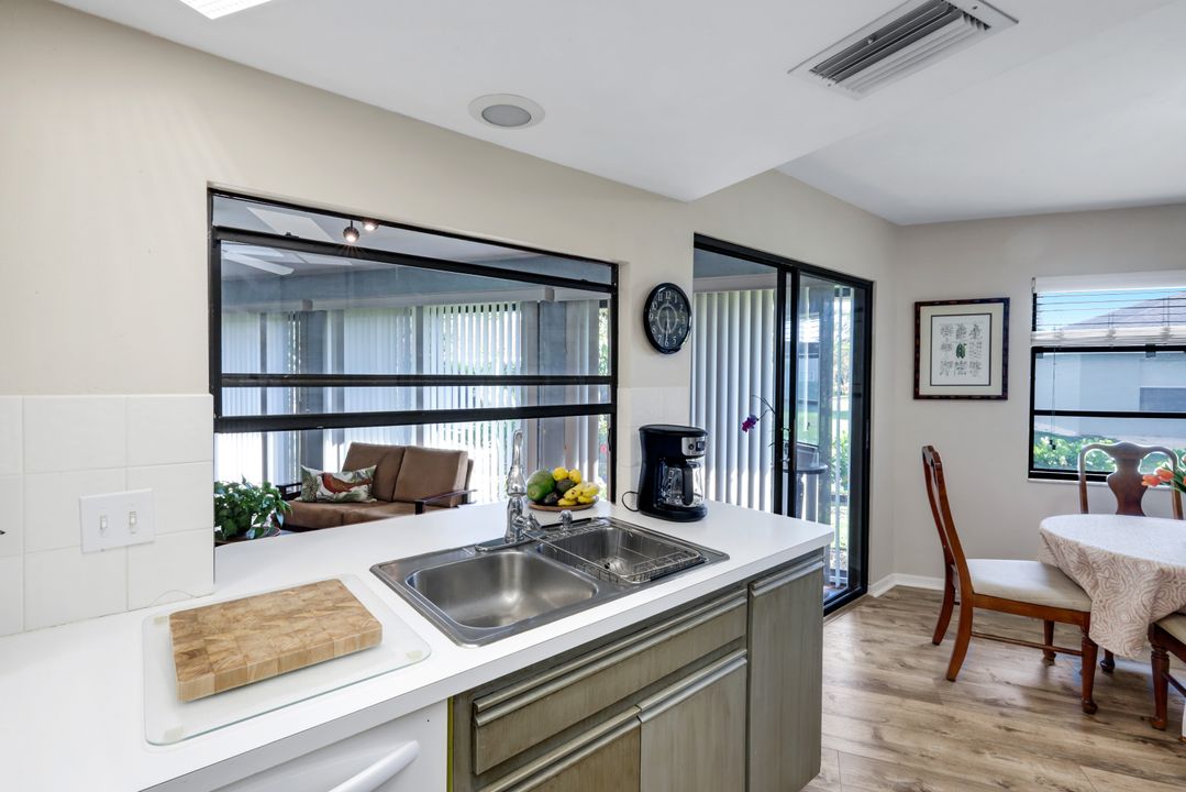 111 Blue Ridge Dr, Naples, FL 34112