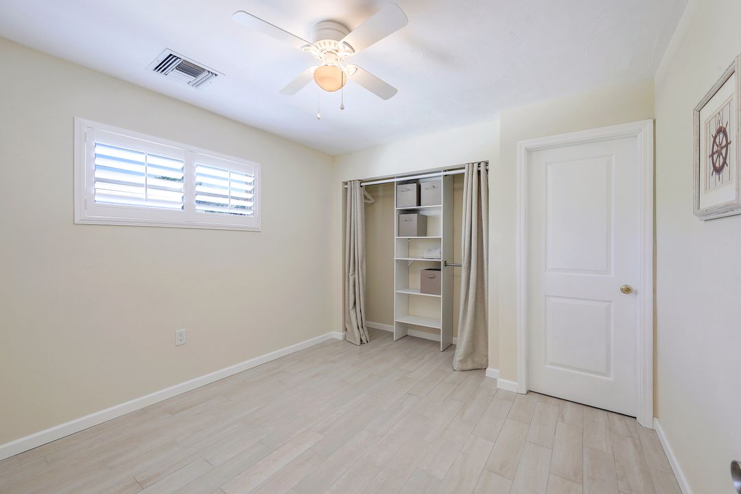 27111 Flossmoor Dr, Bonita Springs, FL 34135