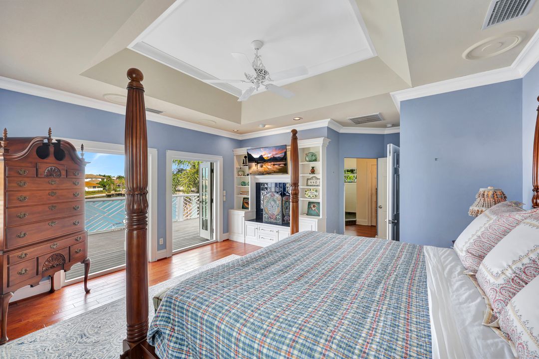 440 Cottage Ct, Marco Island, FL 34145