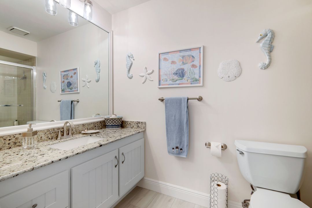 637 Beachwalk Cir #E-203, Naples, FL 34108