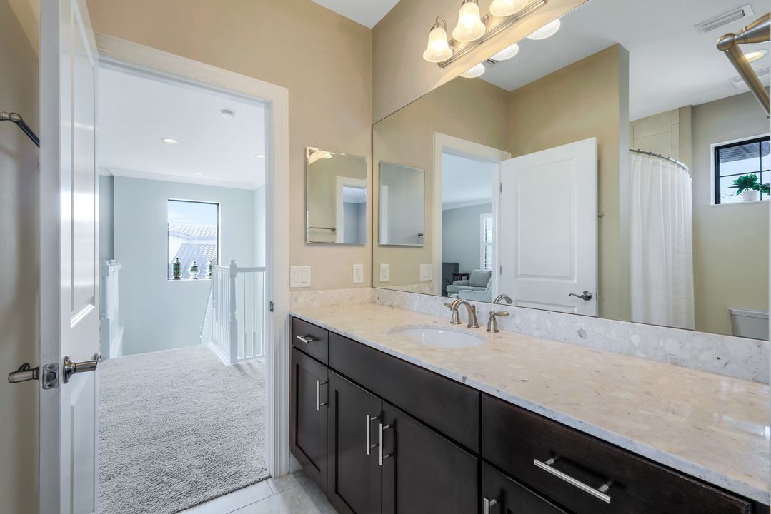 4665 Abaca Cir, Naples, FL 34119