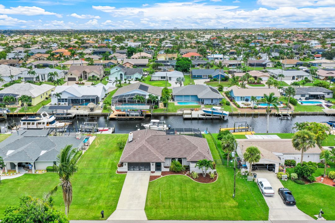5309 SW 11th Pl, Cape Coral, FL 33914