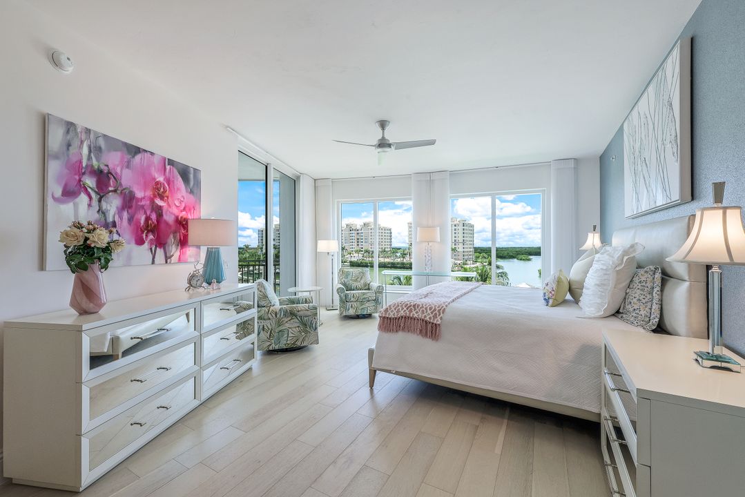 13665 Vanderbilt Dr  #501, Naples, FL 34110