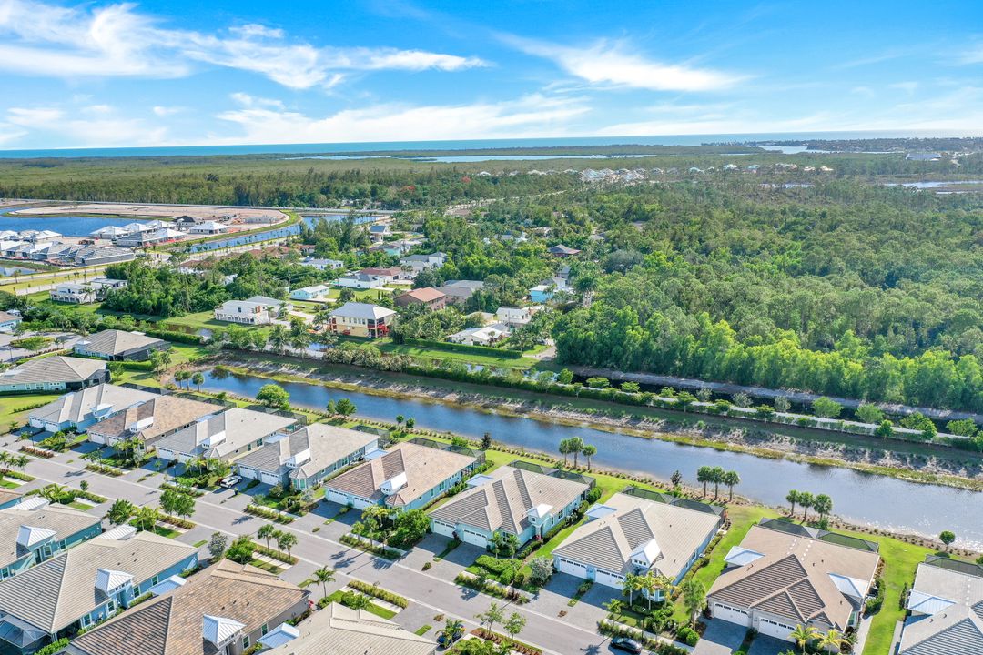 5879 Haiti Dr, Naples, FL 34112