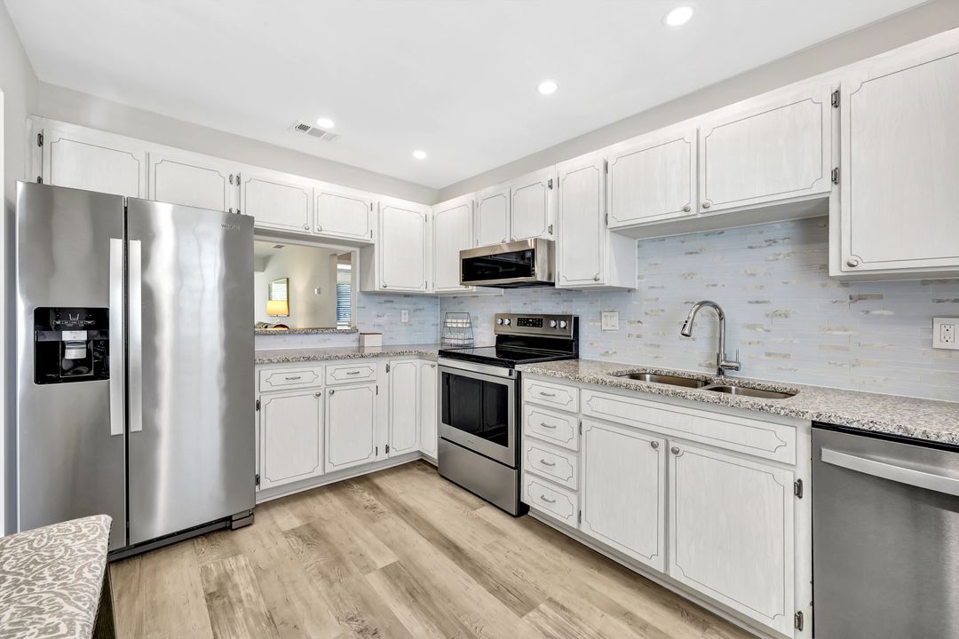 1830 Brantley Rd #204 (B-8), Fort Myers, FL 33907