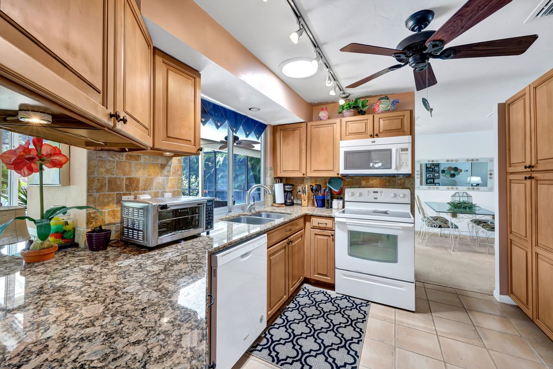 770 Portside Dr, Naples, FL 34103