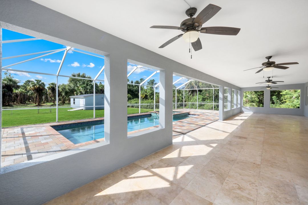 2180 12th Ave NE, Naples, FL 34120