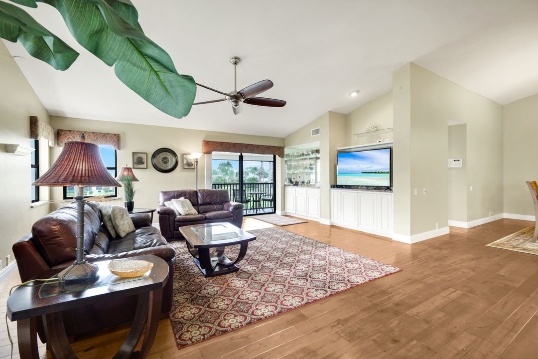 16201 Fairway Woods Dr #805, Fort Myers, FL 33908