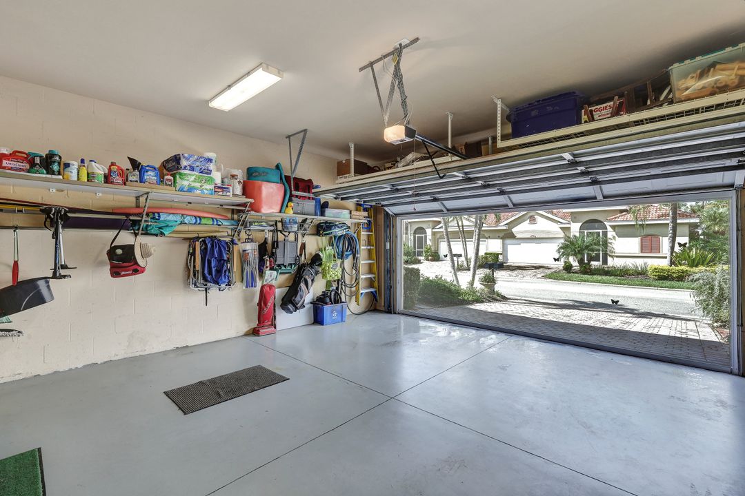 13968 Avon Park Cir, Fort Myers, FL 33912