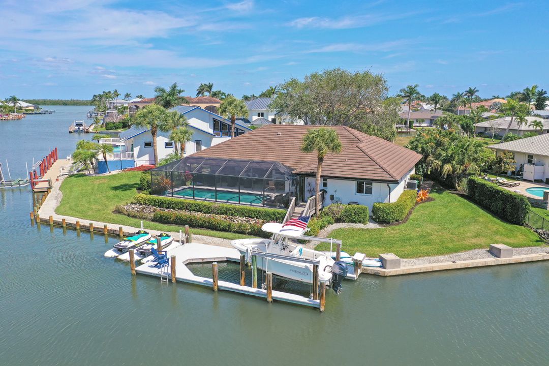 230 Geranium Ct, Marco Island, FL 34145