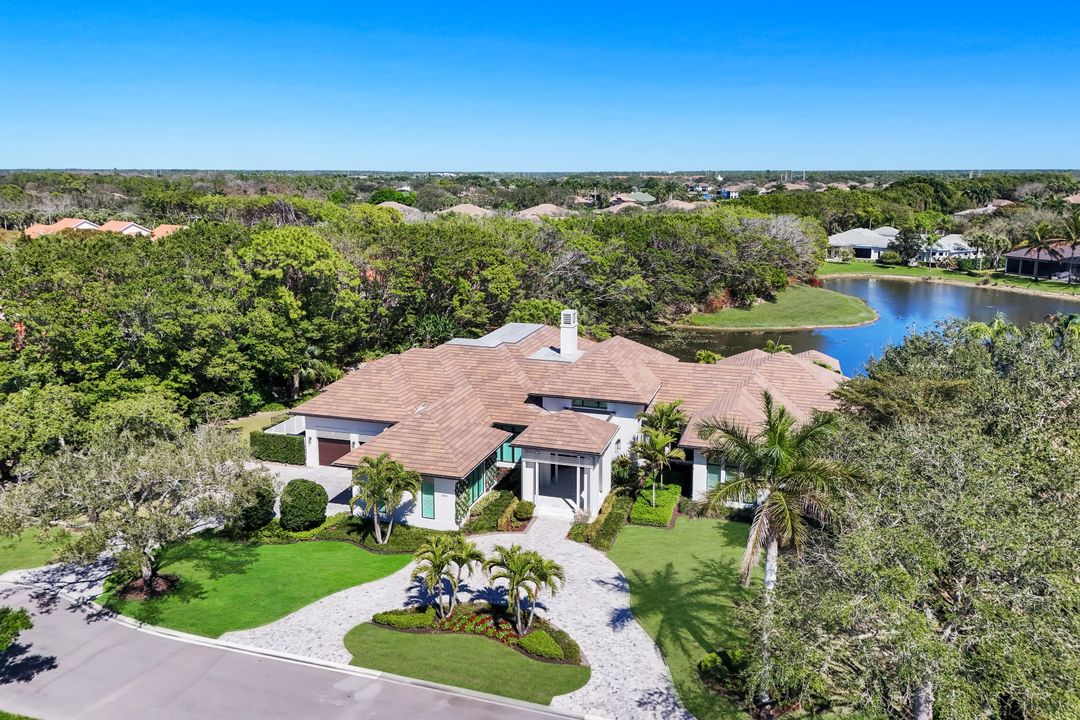 2818 Thistle Way, Naples, FL 34105