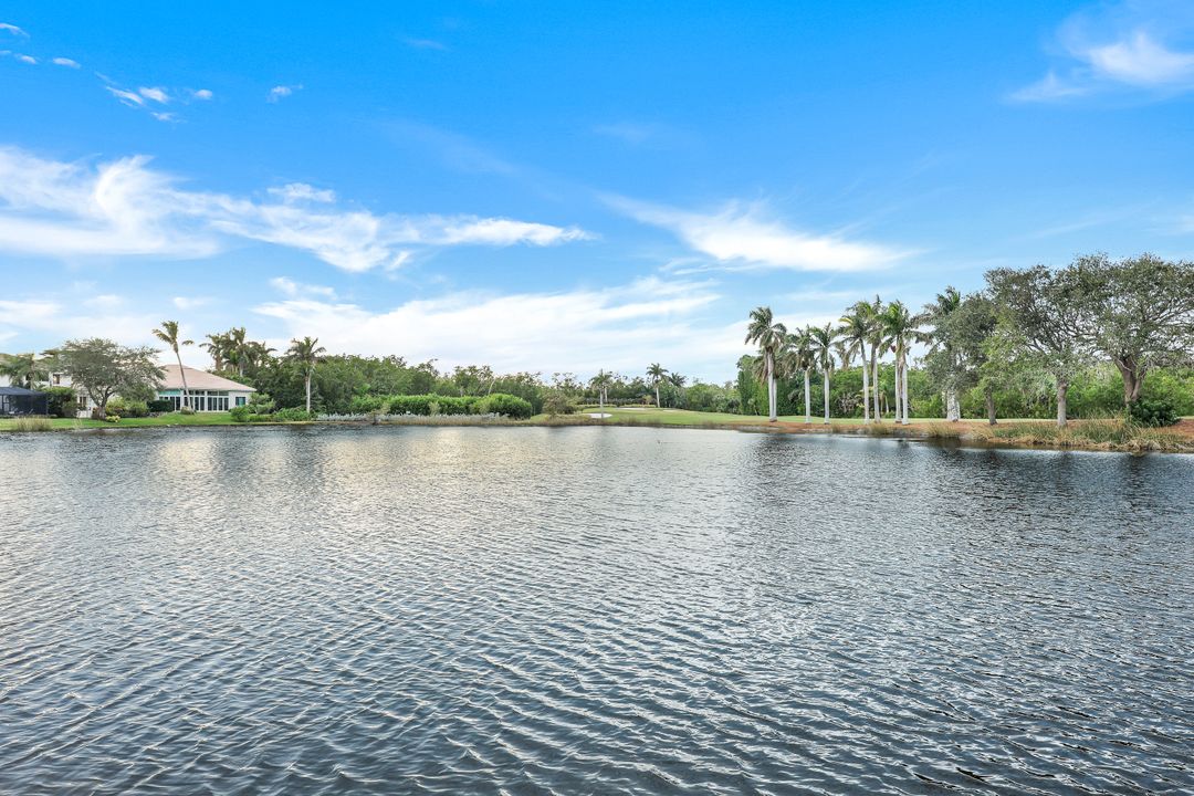 3762 Haldeman Creek Dr, Naples, FL 34112