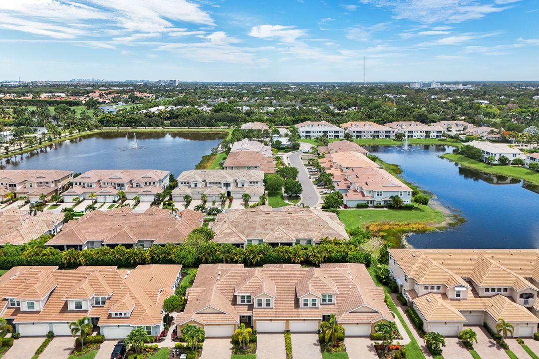 4619 Arboretum Cir #101, Naples, FL 34112