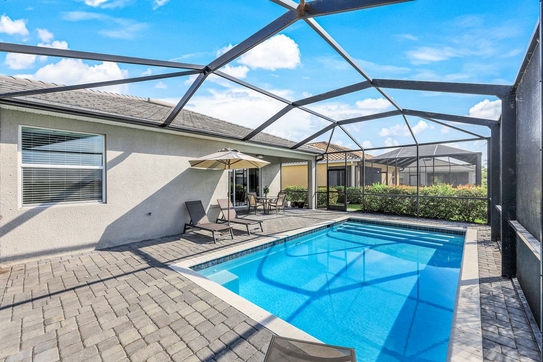 2214 Cara Cara Way, Naples, FL 34120