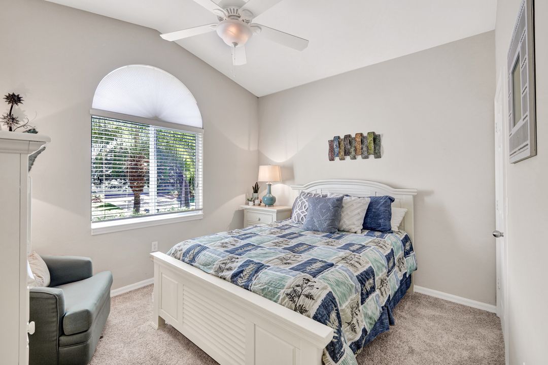 8627 Sumner Ave, Fort Myers, FL 33908
