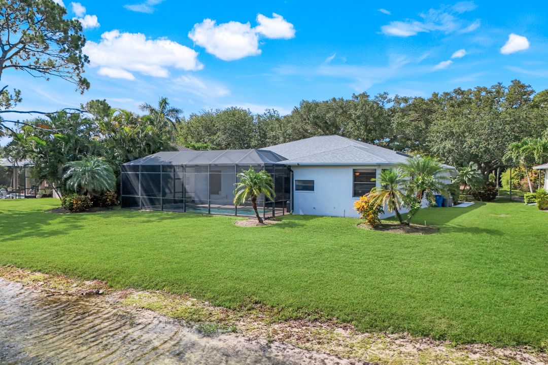 9371 Windlake Dr, Fort Myers, FL 33967