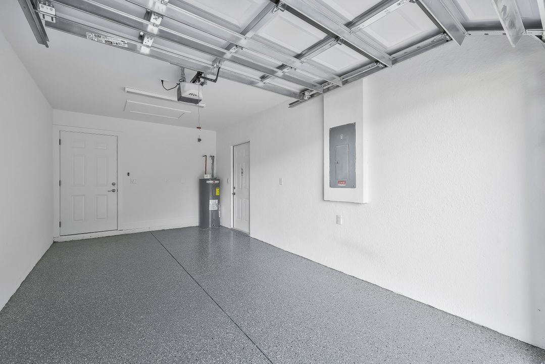 125 Holland St, North Fort Myers, FL 33917