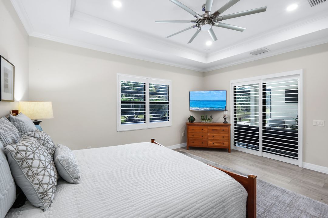 2302 Grenadines Way, Naples, FL