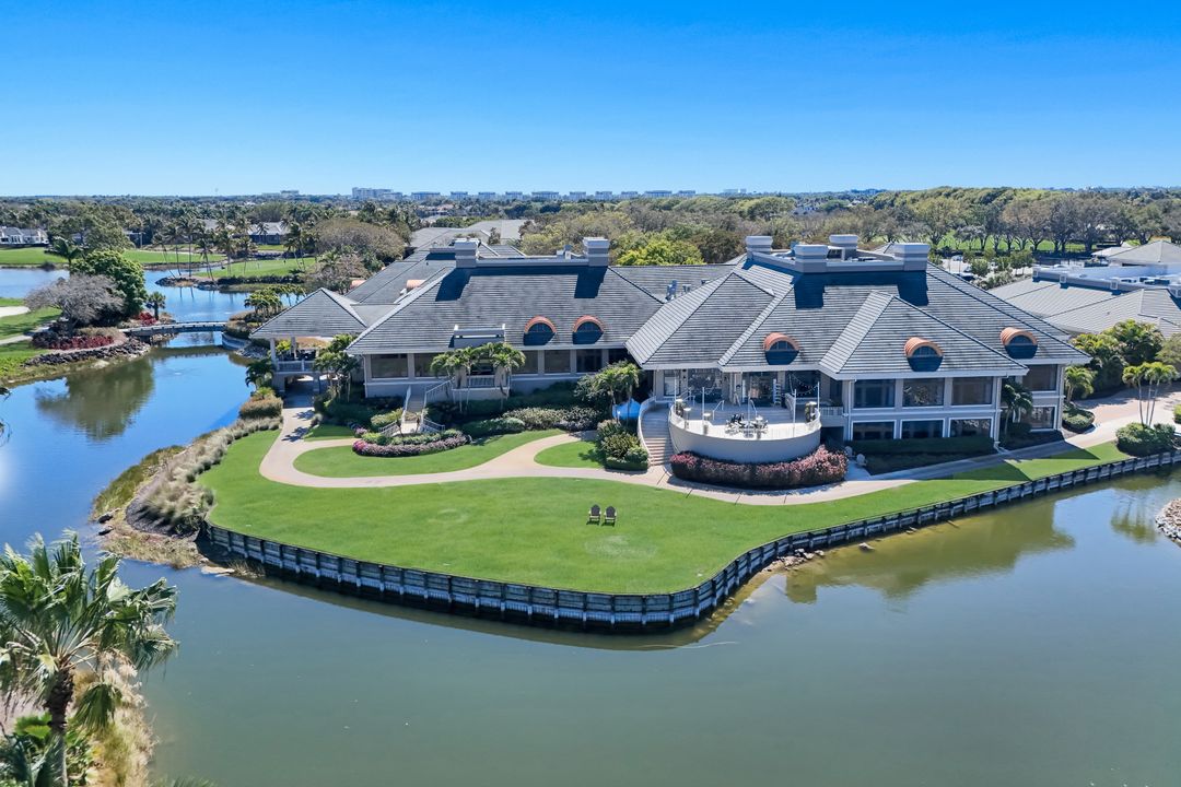 2818 Thistle Way, Naples, FL 34105