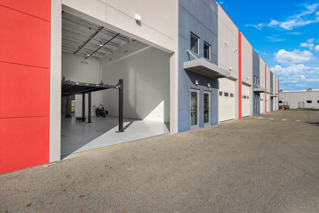 12300 Itec Pk Dr, Fort Myers, FL 33913