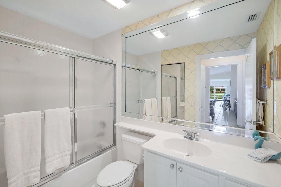 3077 Futuna Ln, Naples, FL 34119