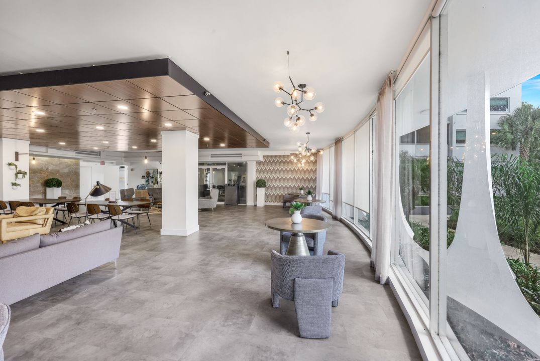20 W Lucerne Cir #515, Orlando, FL 32801