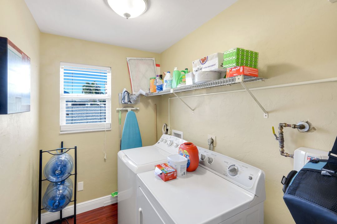 4741 Pembrooke Ln, Bonita Springs, FL 34134