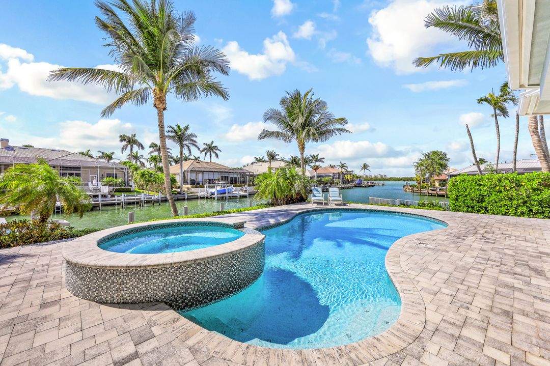 813 Magnolia Ct, Marco Island, FL 34145