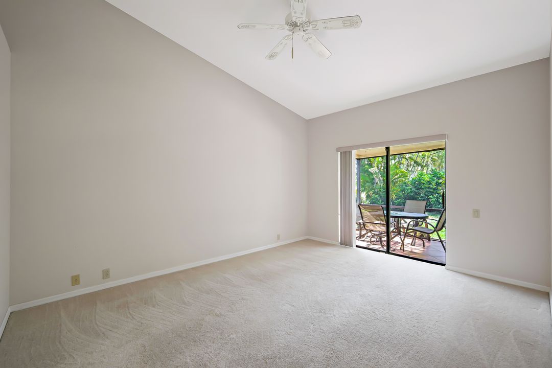 13142 Regent Cir, Fort Myers, FL 33966