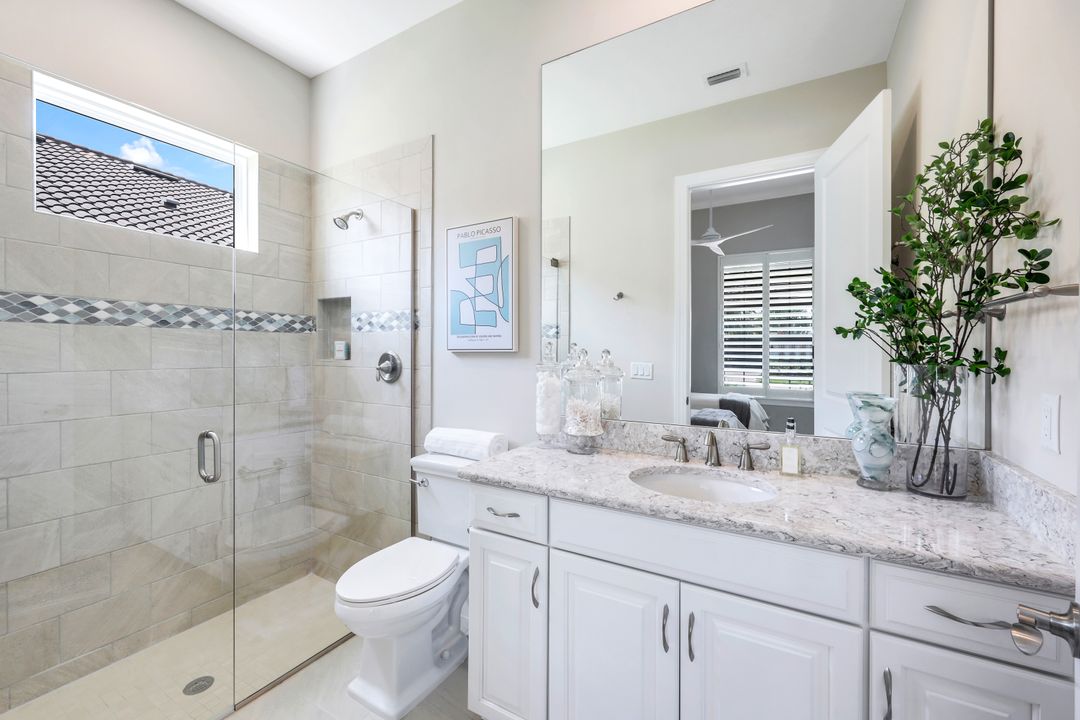 9463 Montelanico Loop, Naples, FL 34119