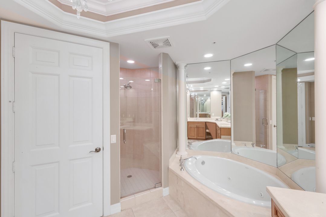 295 Grande Way #T03, Naples, FL 34110