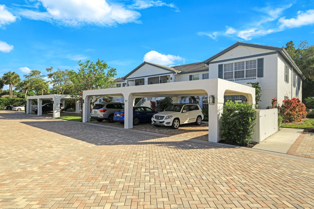823 Tanbark Dr #103, Naples, FL 34108