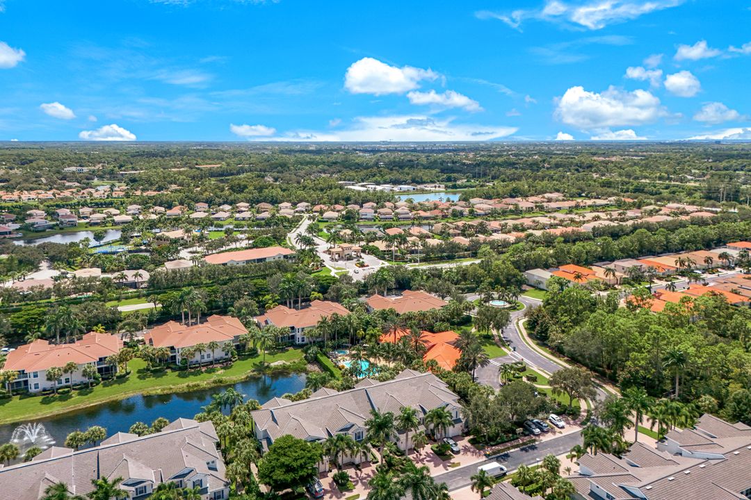 12867 Carrington Cir #102, Naples, FL 34105