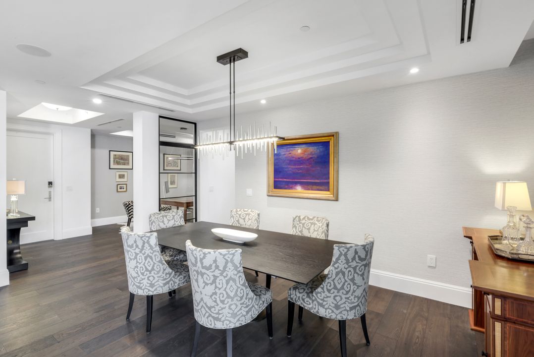 1130 3rd Ave S #405, Naples, FL 34102