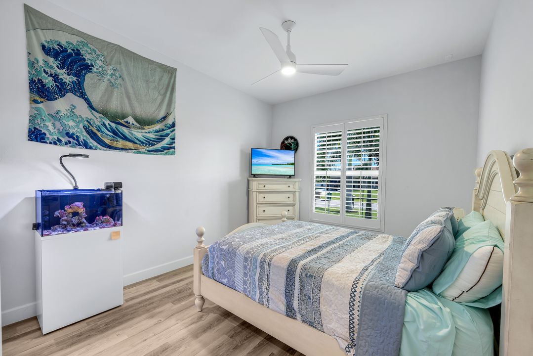 16 NW 38th Pl, Cape Coral, FL 33993