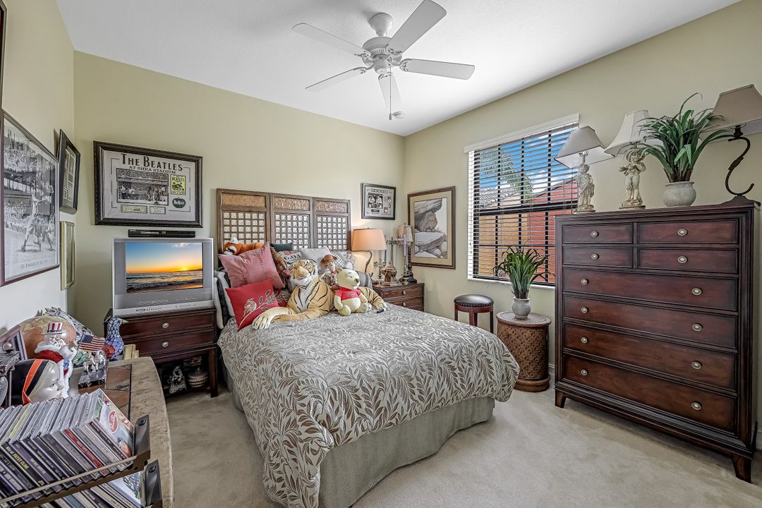 9110 Capistrano St S #8402, Naples, FL 34113