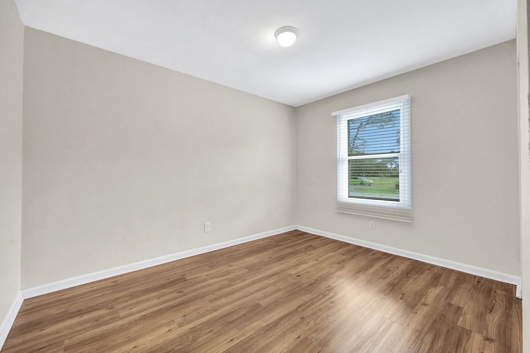 27870 Vermont St, Bonita Springs, FL 34135