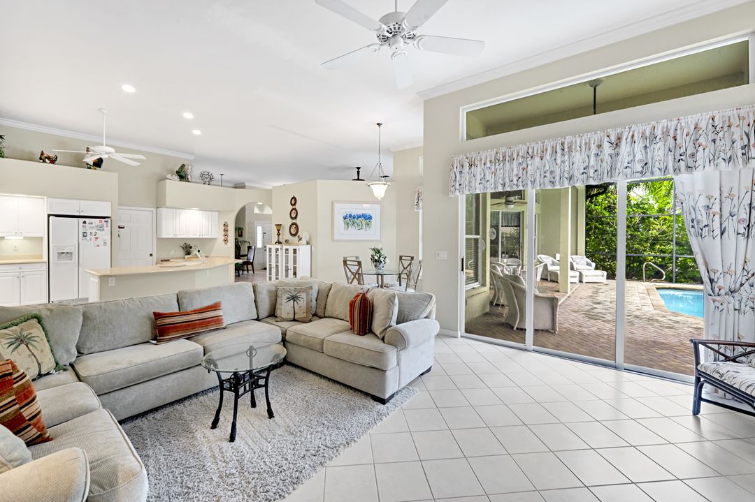 3490 Wild Indigo Ln, Bonita Springs, FL 34134