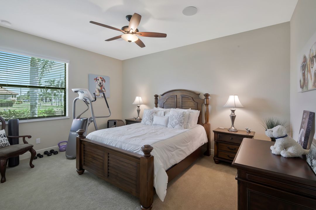 4223 NW 13th St, Cape Coral, FL 33993