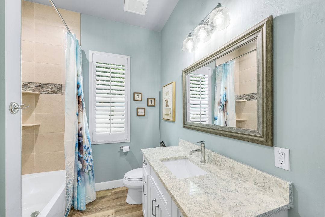 16 NW 38th Pl, Cape Coral, FL 33993