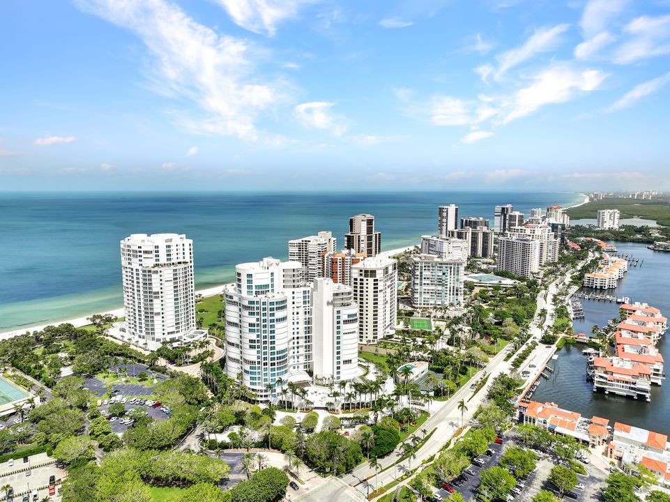 4151 Gulf Shore Blvd N #1604, Naples, FL 34103
