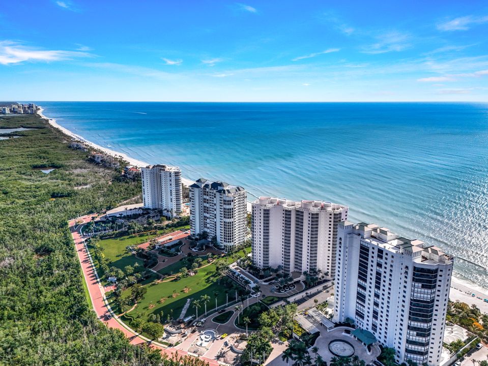 8231 Bay Colony Dr #1701, Naples, FL 34108