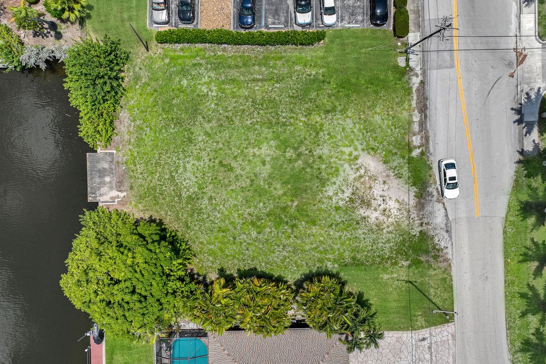 1523 SE 36th Terrace, Cape Coral, FL 33904