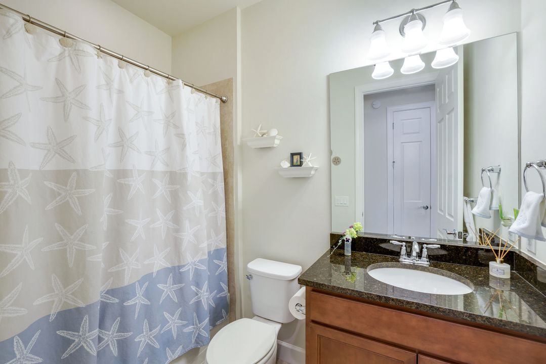 7113 Live Oak Dr, Naples, FL 34114