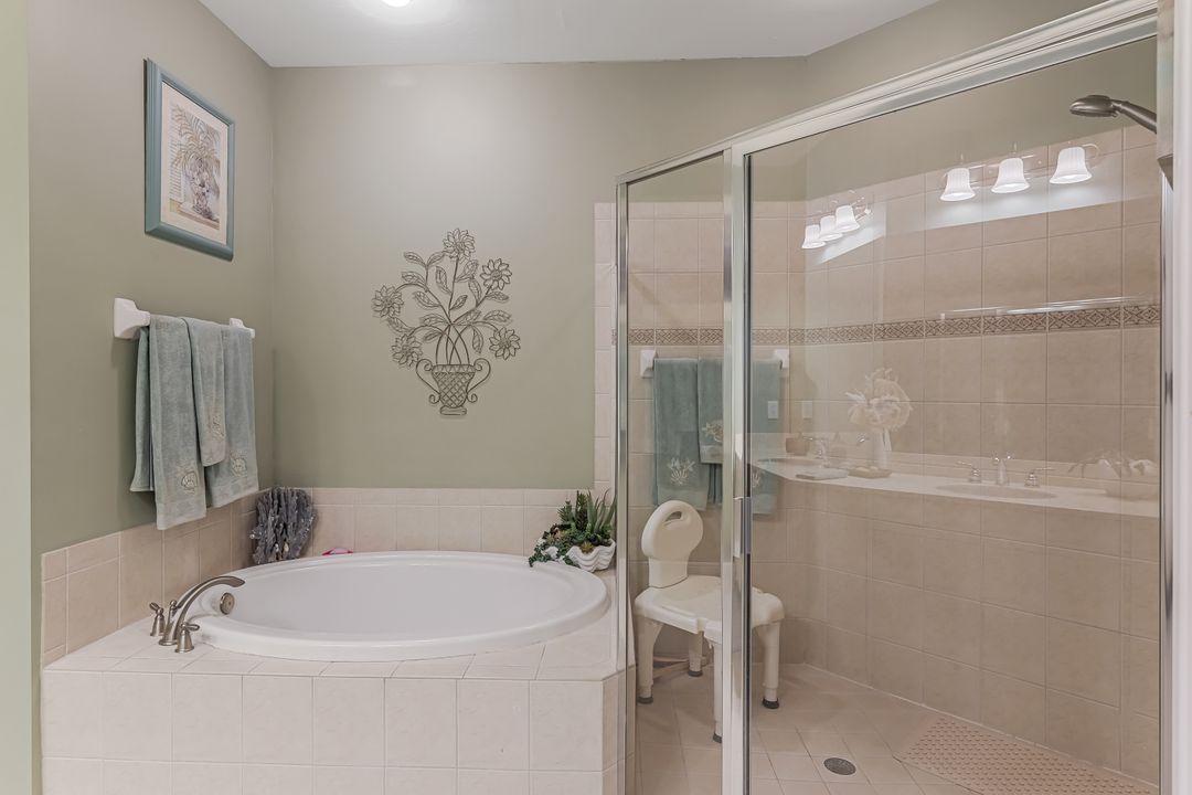 5601 Chelsey Ln #203, Fort Myers, FL 33912