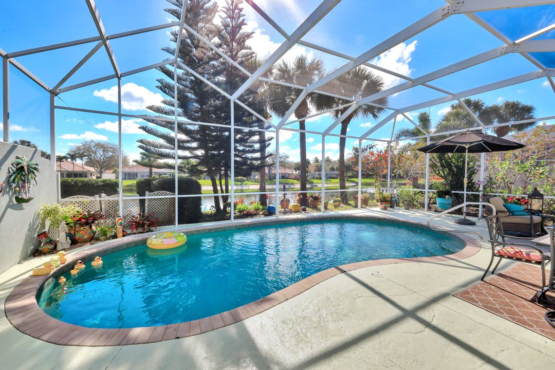 2925 Gilford Way, Naples, FL 34119