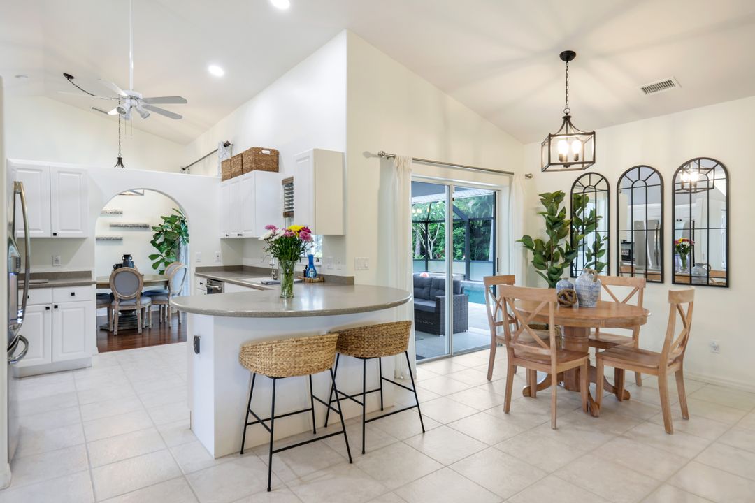 124 Heritage Way, Naples, FL 34110