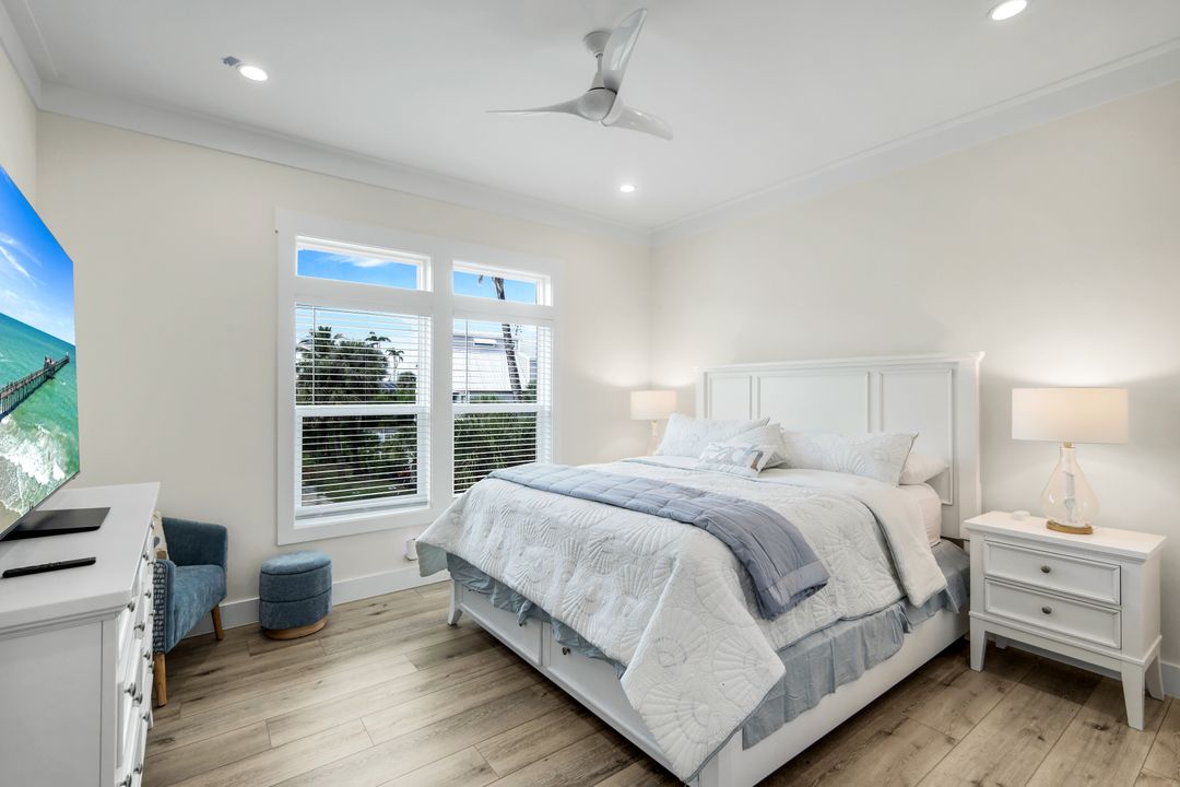 1376 Jamaica Dr, Sanibel, FL 33957