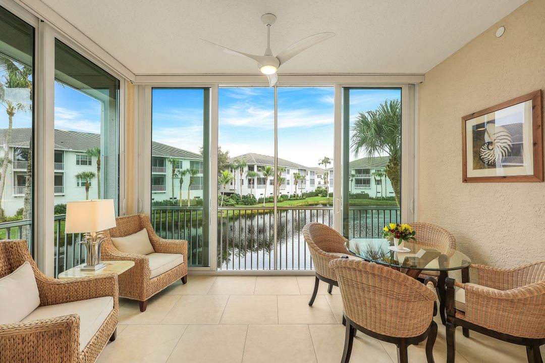 805 Bentwater Cir #101, Naples, FL 34108