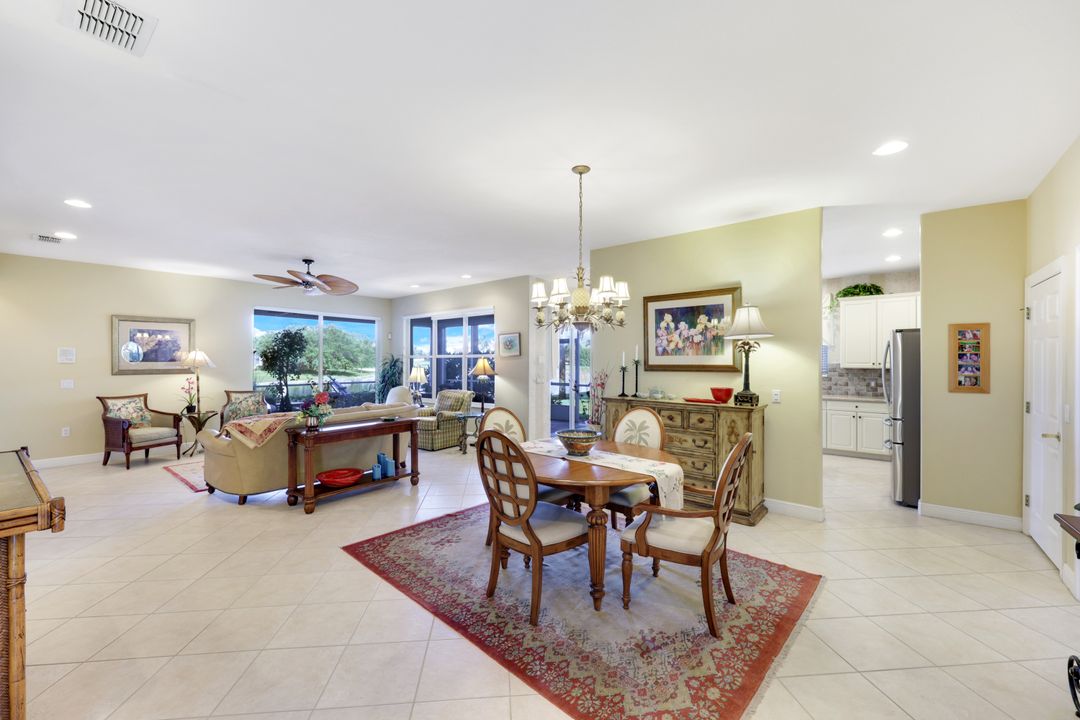 4805 Shinnecock Hills Ct #102, Naples, FL 34112